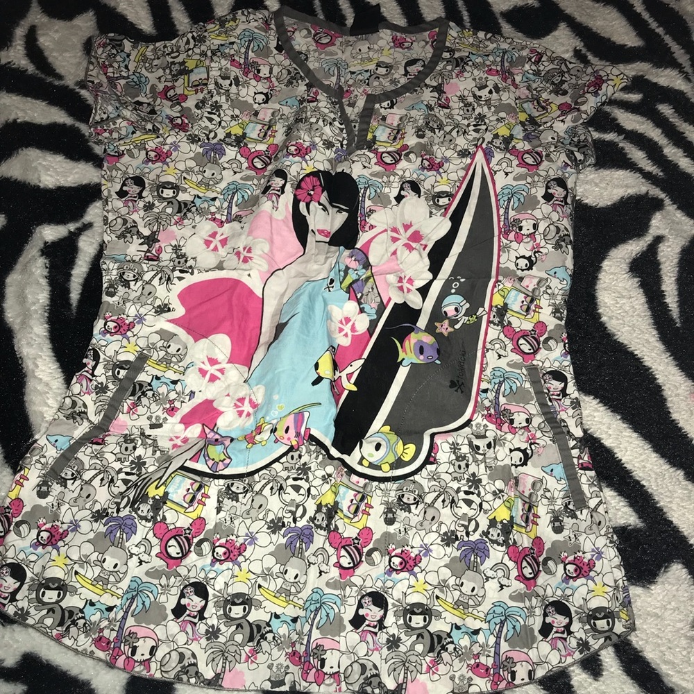 Koi scrub top